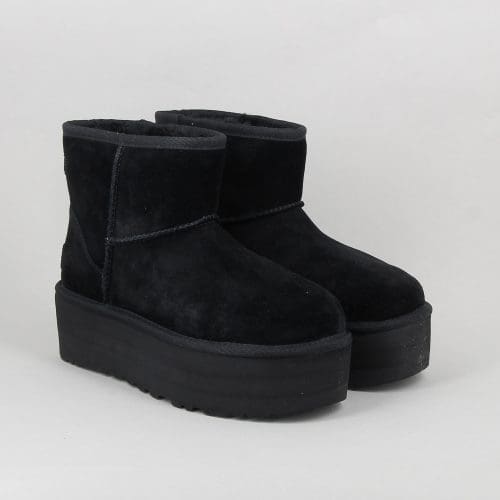 classic mini plath24 noir UGG