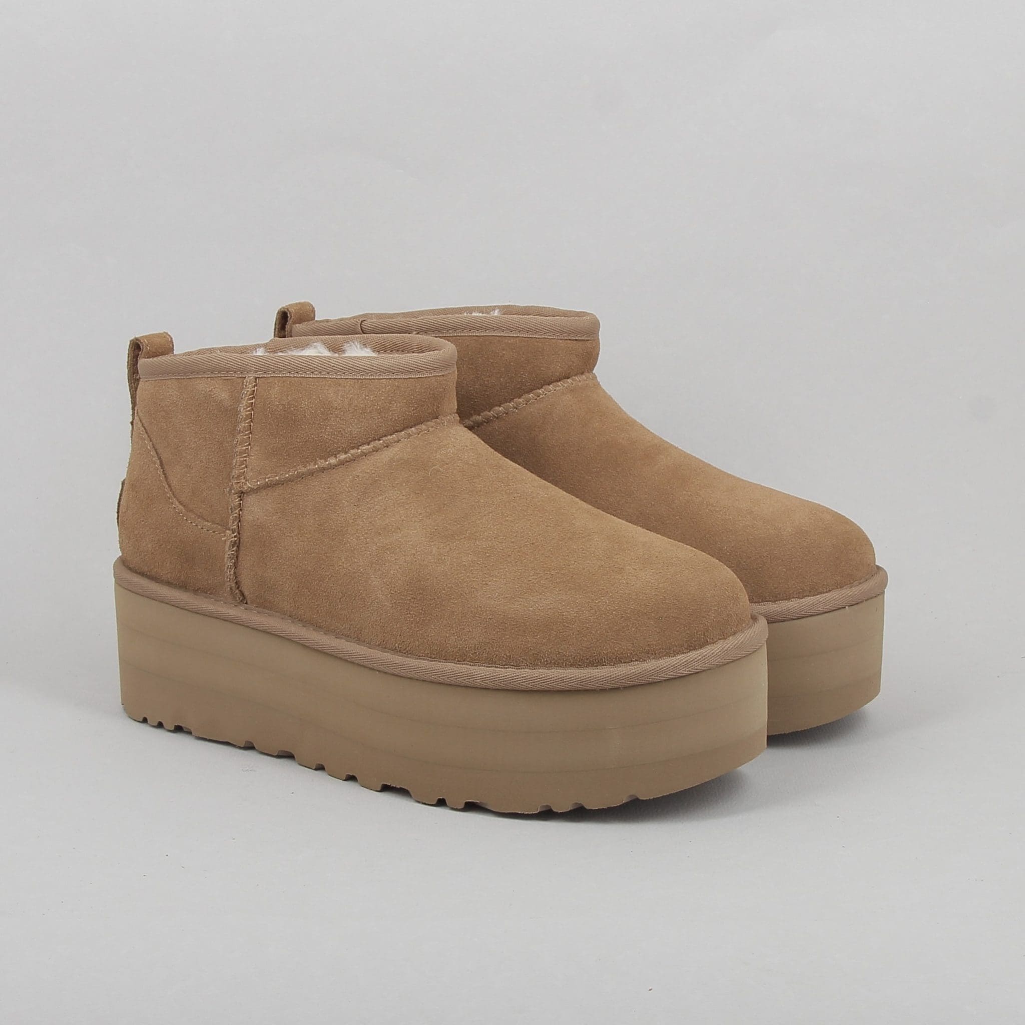 Boots UGG classic ultramini pl - outremesure.fr