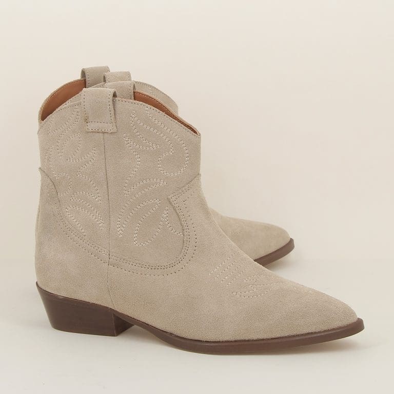 judith e25