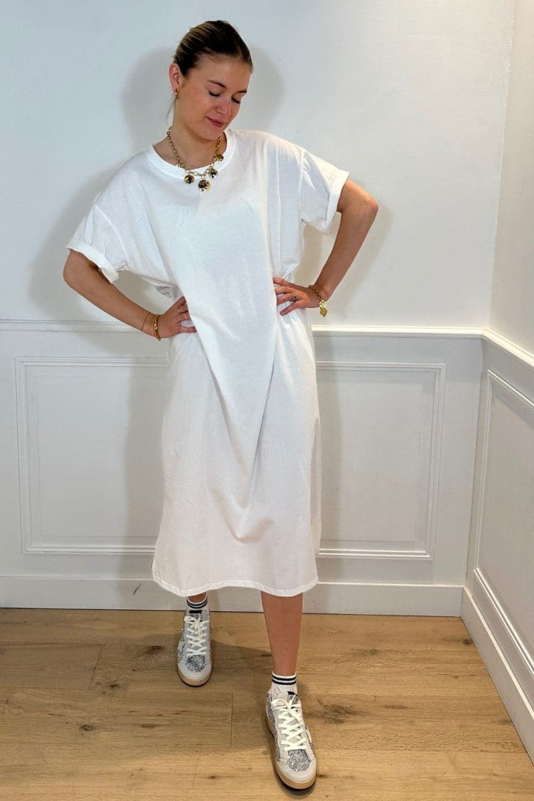 robe holy e25