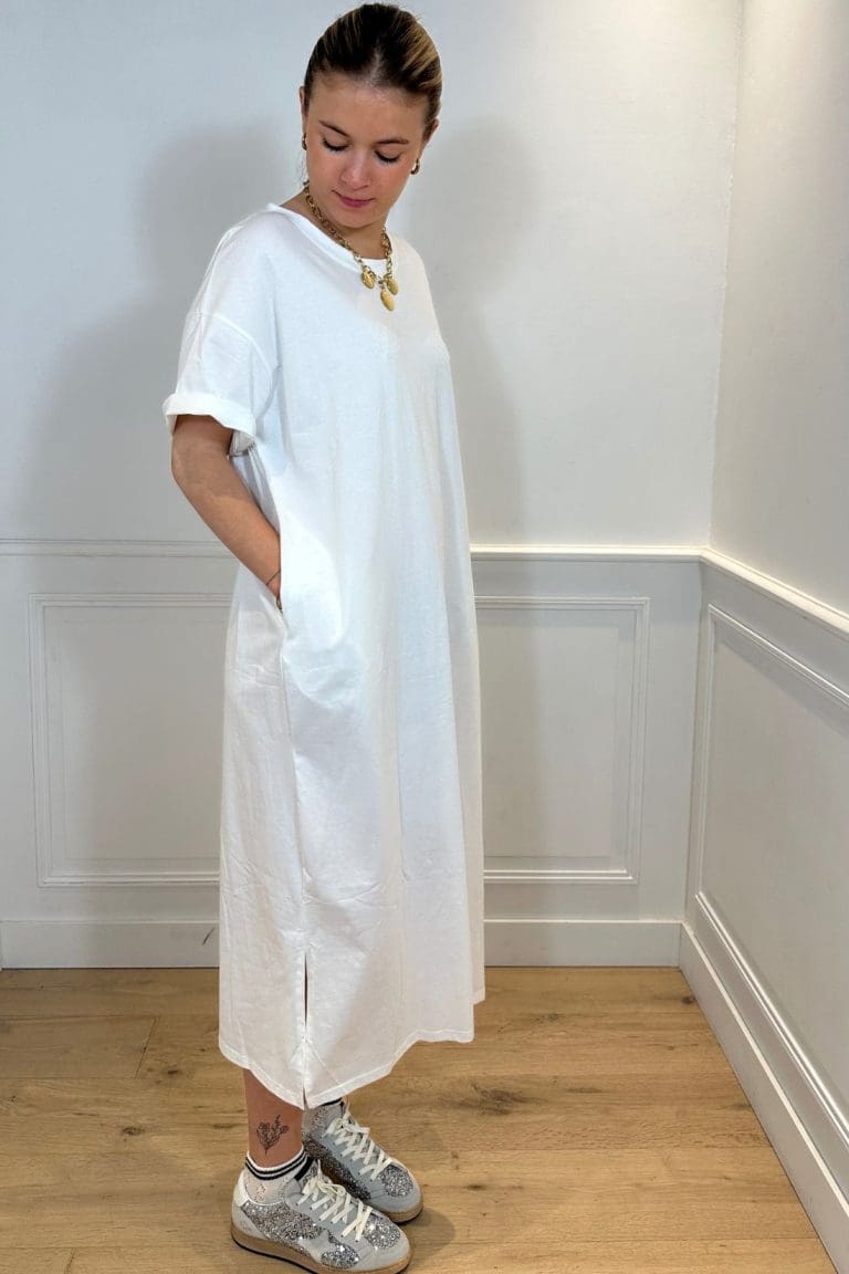 robe holy e25