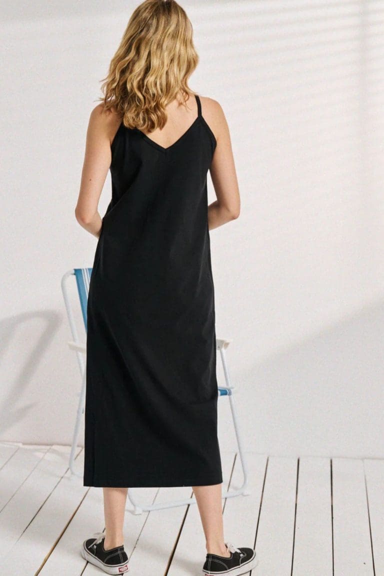 robe reila e25
