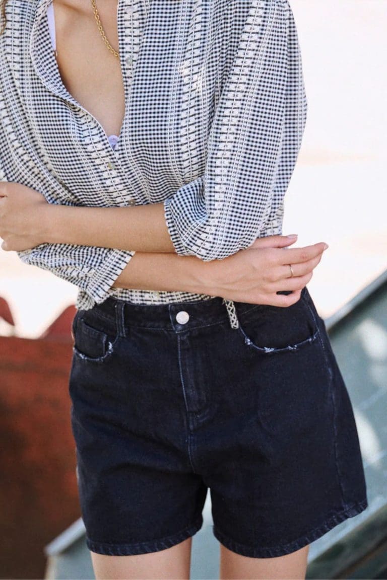 short sauveur e25