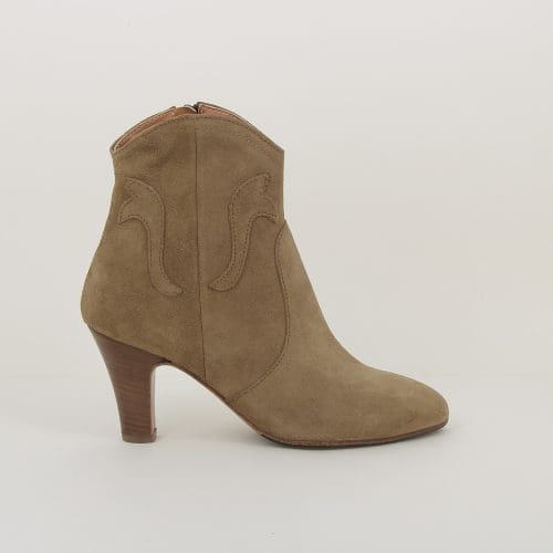 boots 4381 camel les venues