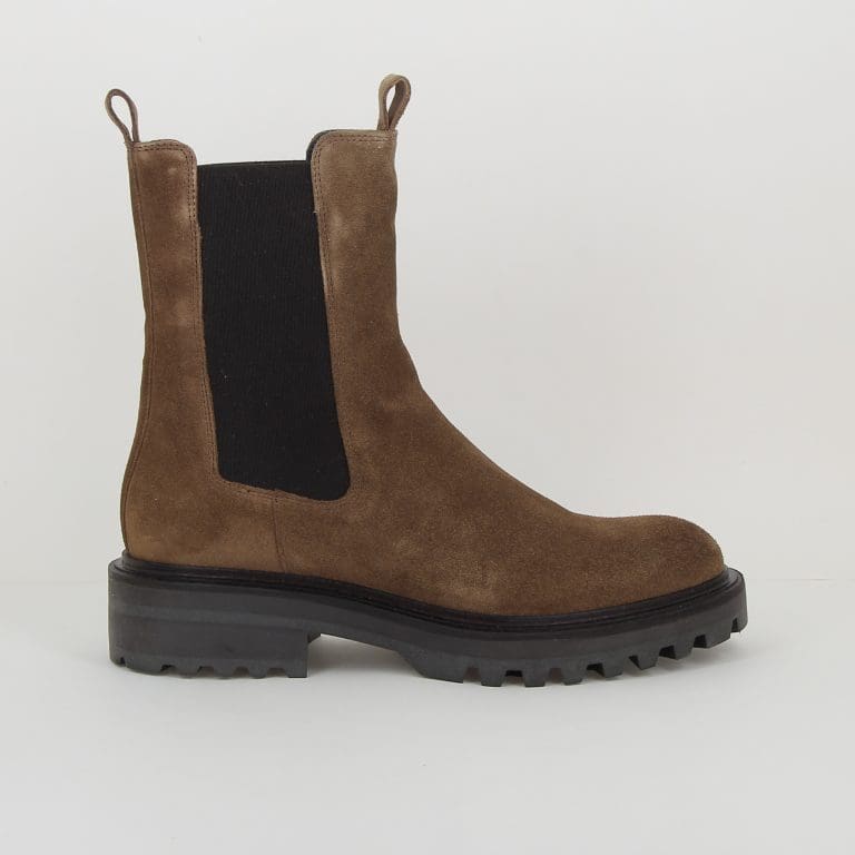 boots 6751 h2526