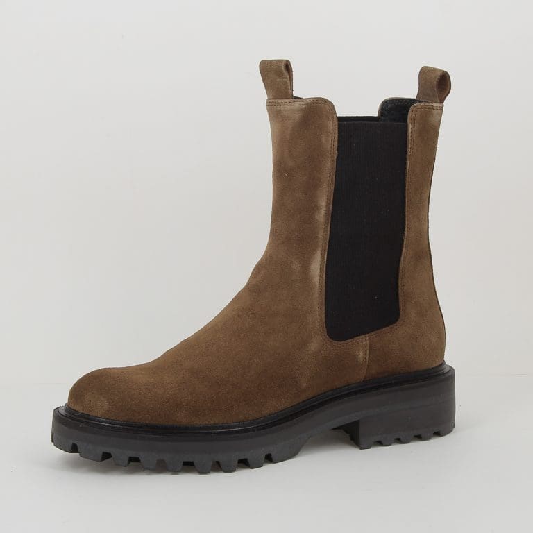 boots 6751 h2526