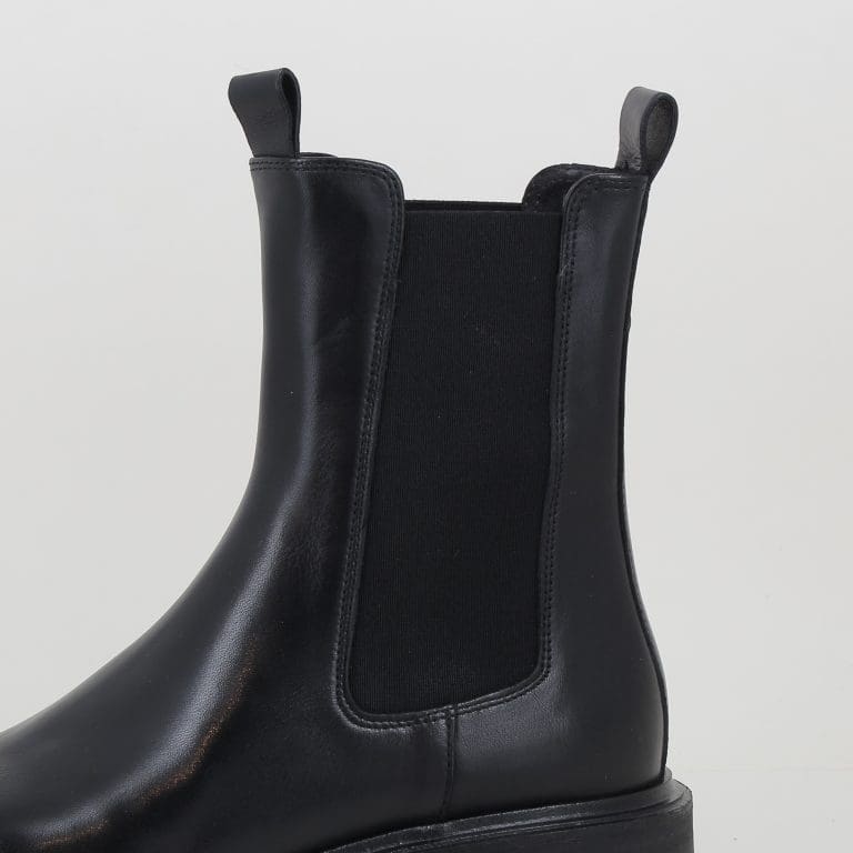 boots 6751 h2526