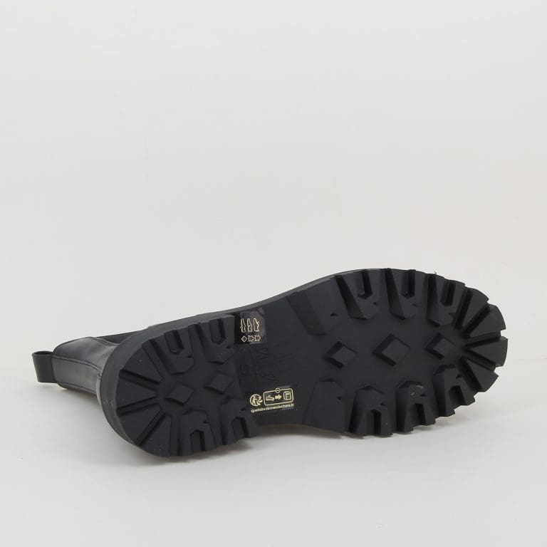 boots 6751 h2526