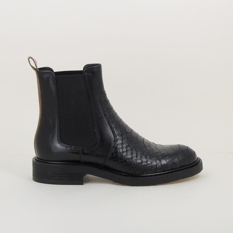 boots 7118