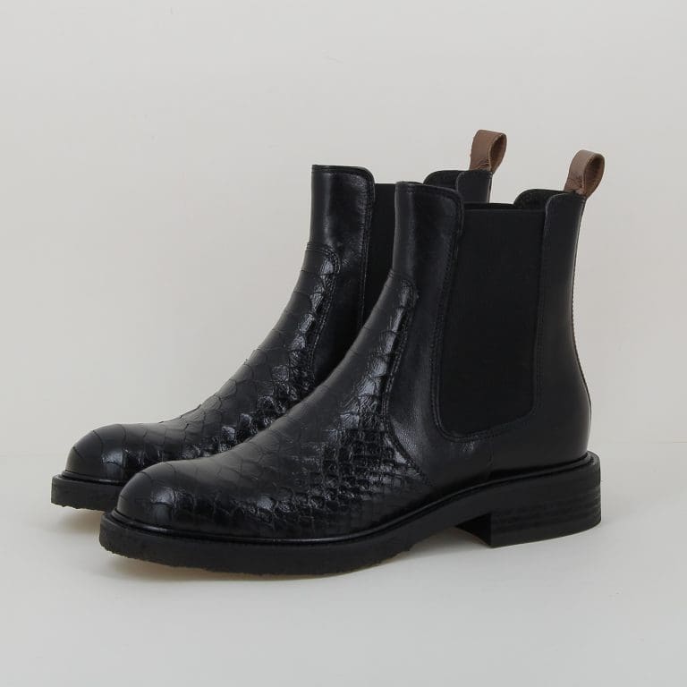 boots 7118