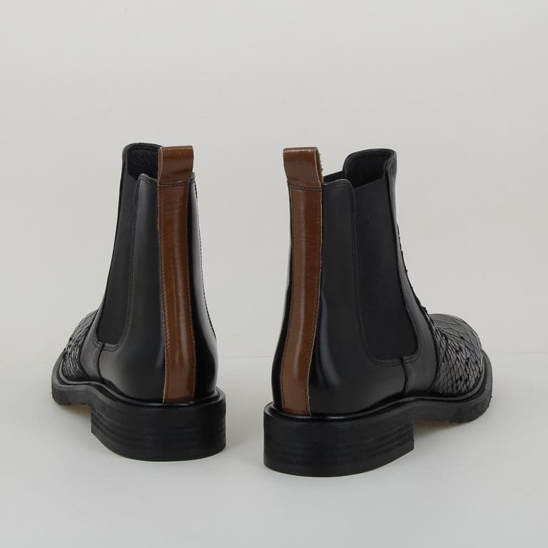 boots 7118
