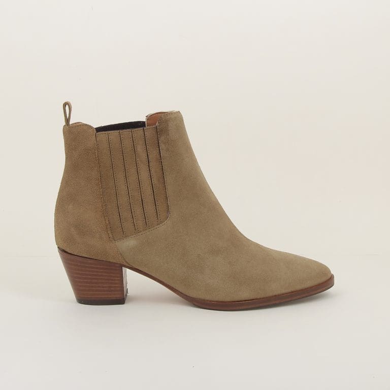 boots 9456