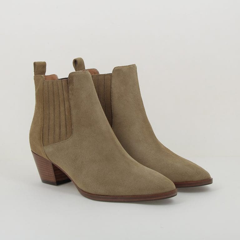 boots 9456 camel les venues