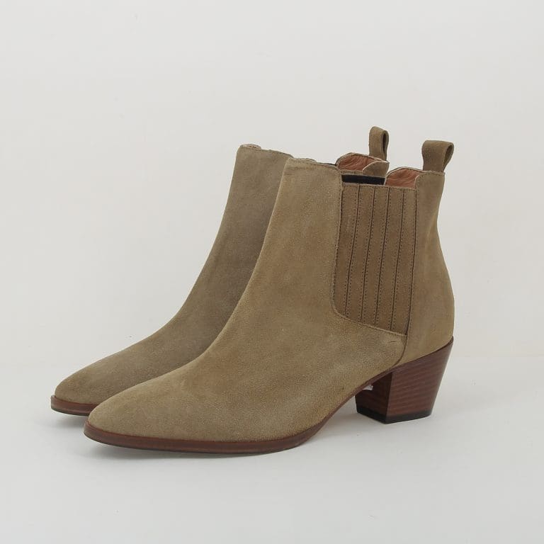 boots 9456 camel les venues
