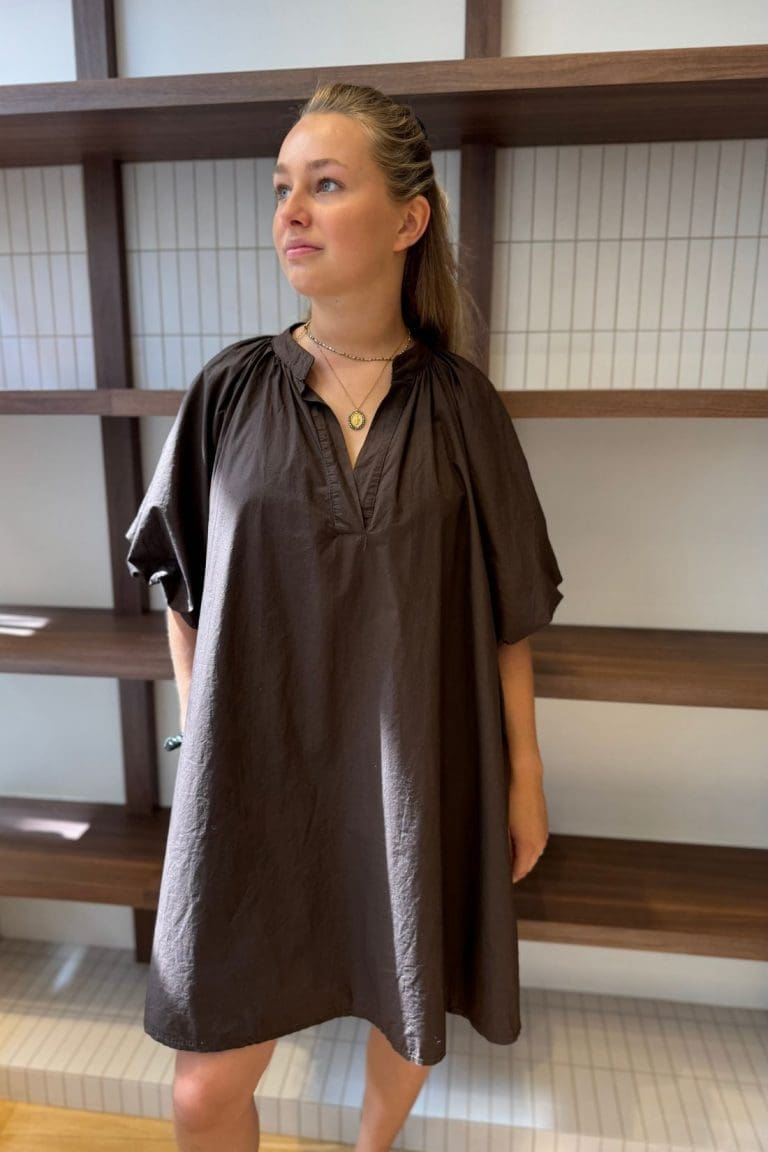 robe amos e25
