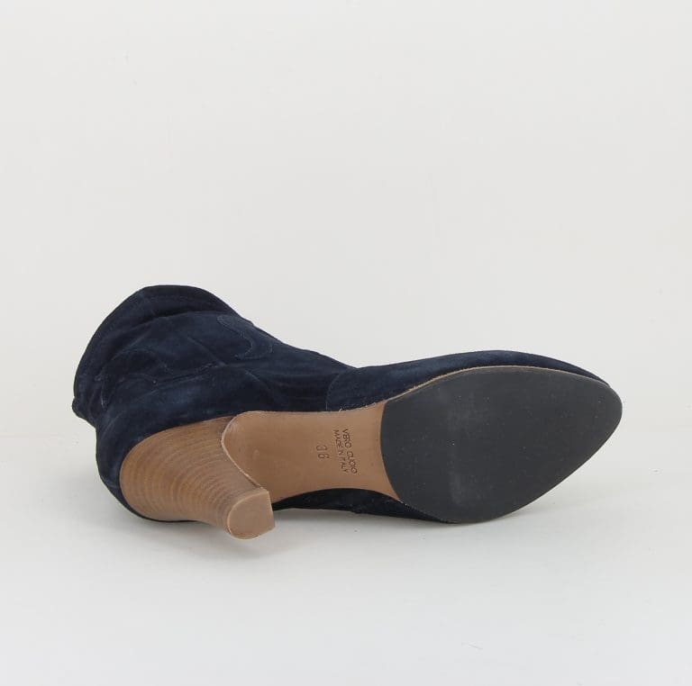 boots 4381
