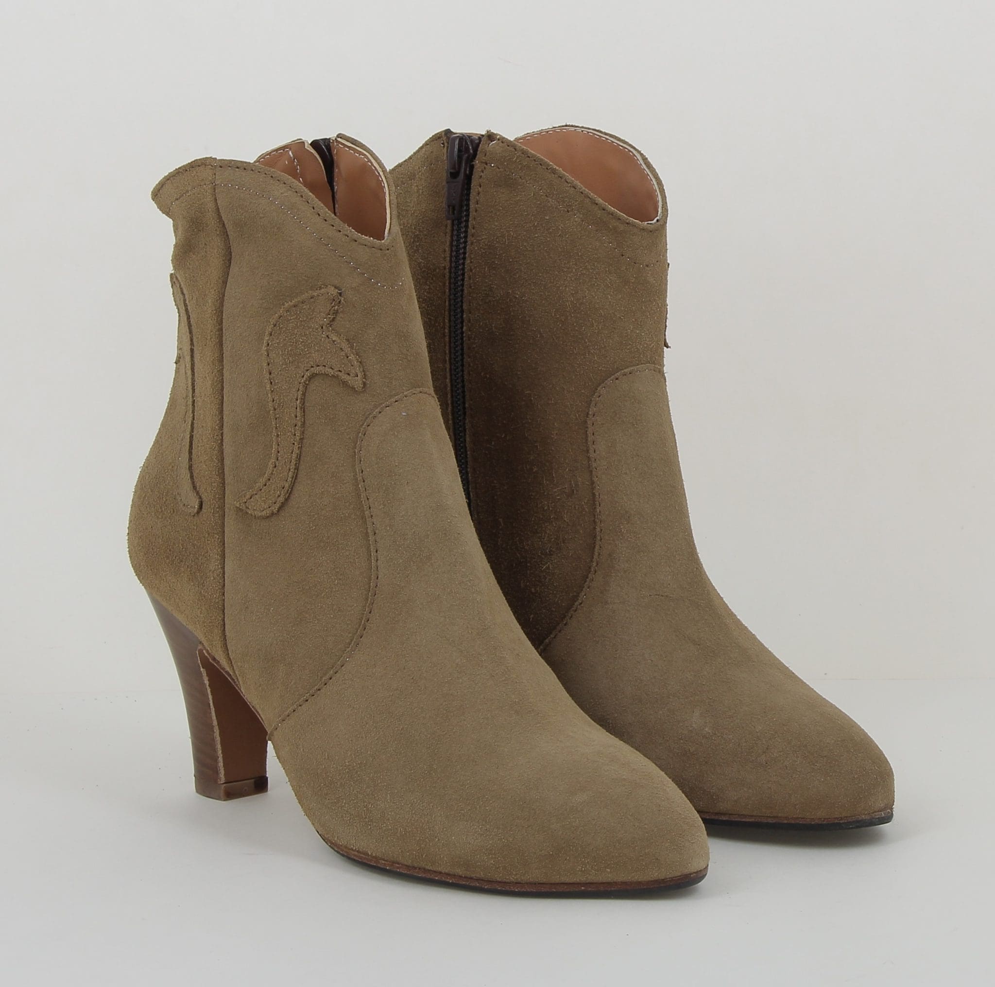 boots 4381 camel les venues