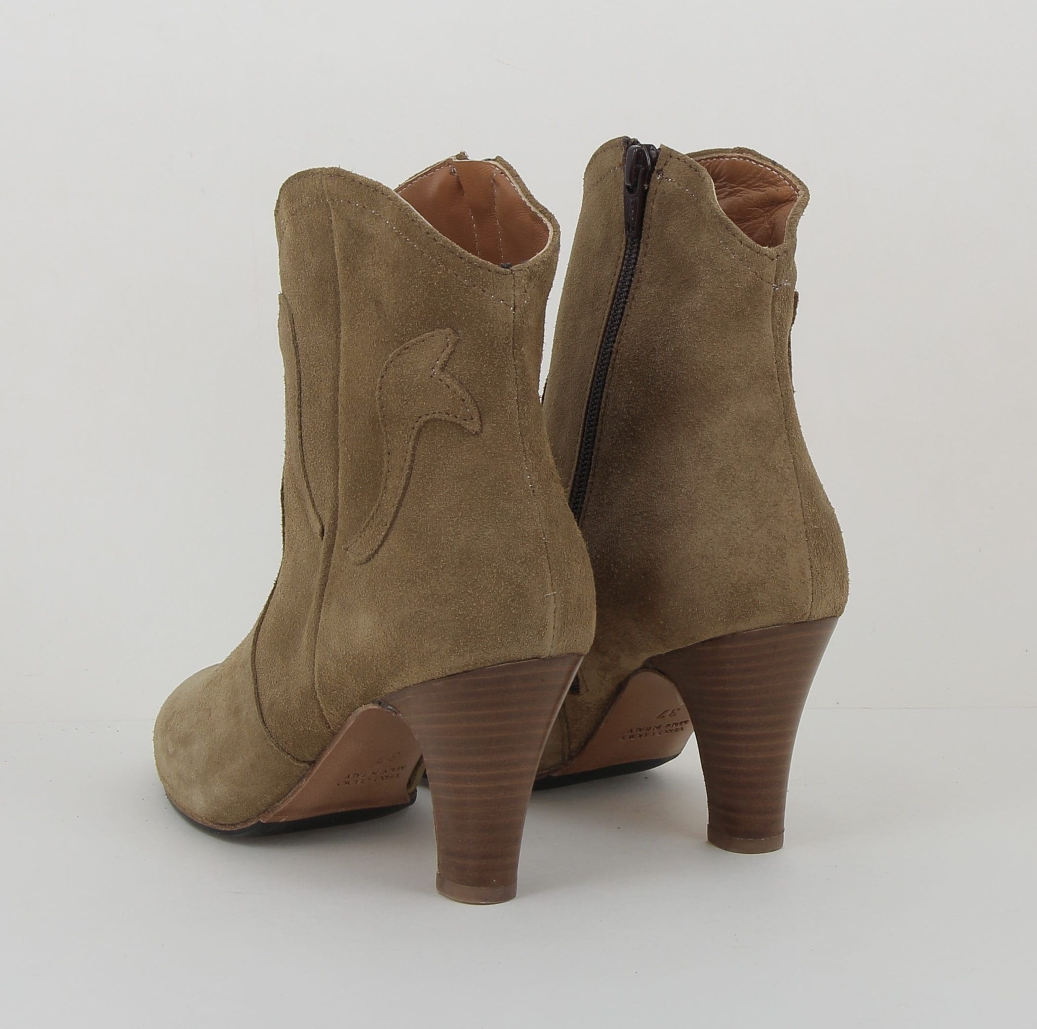 boots 4381 camel les venues