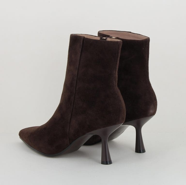 boots 502 h2526