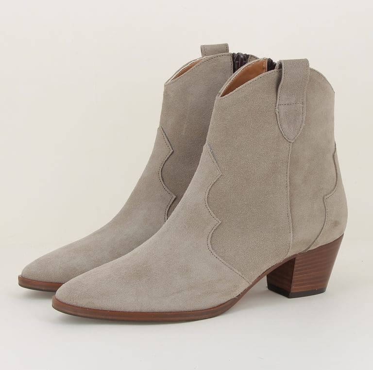boots 9457 h26