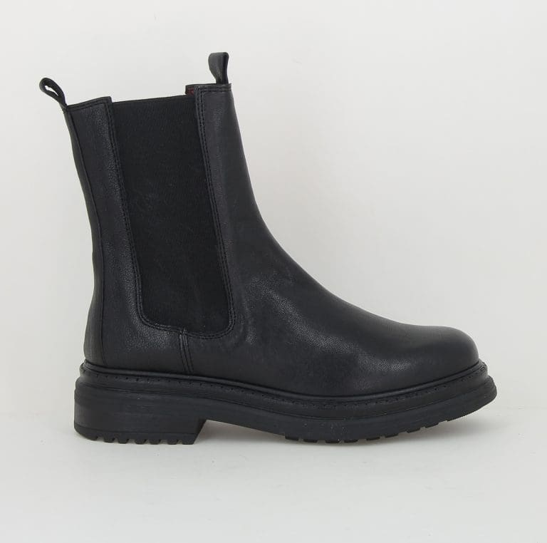 boots kira h2526