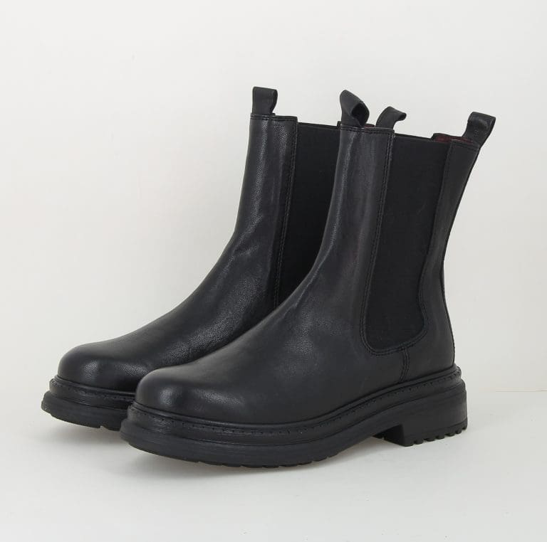 boots kira h2526