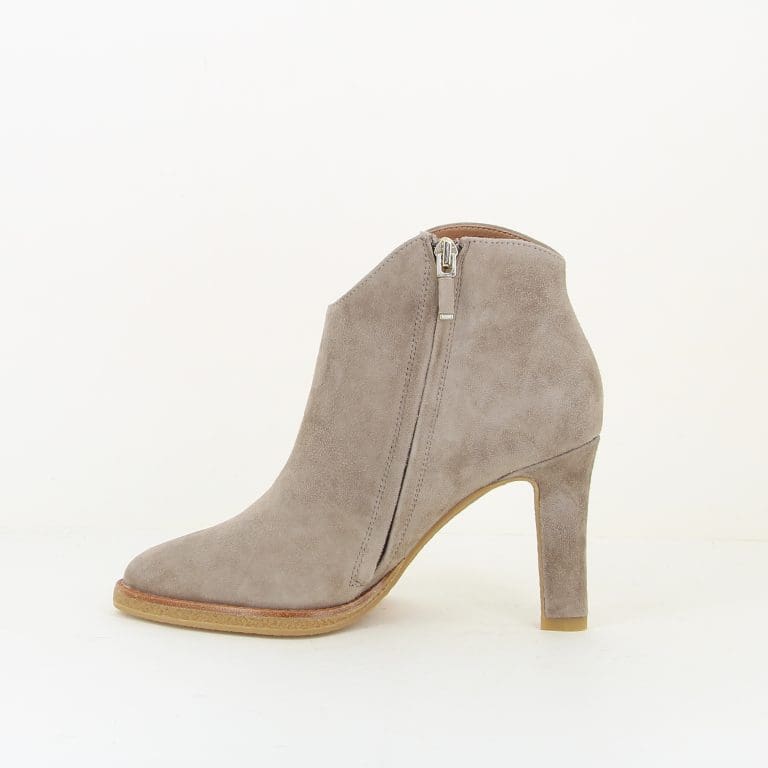 boots 005 h2526