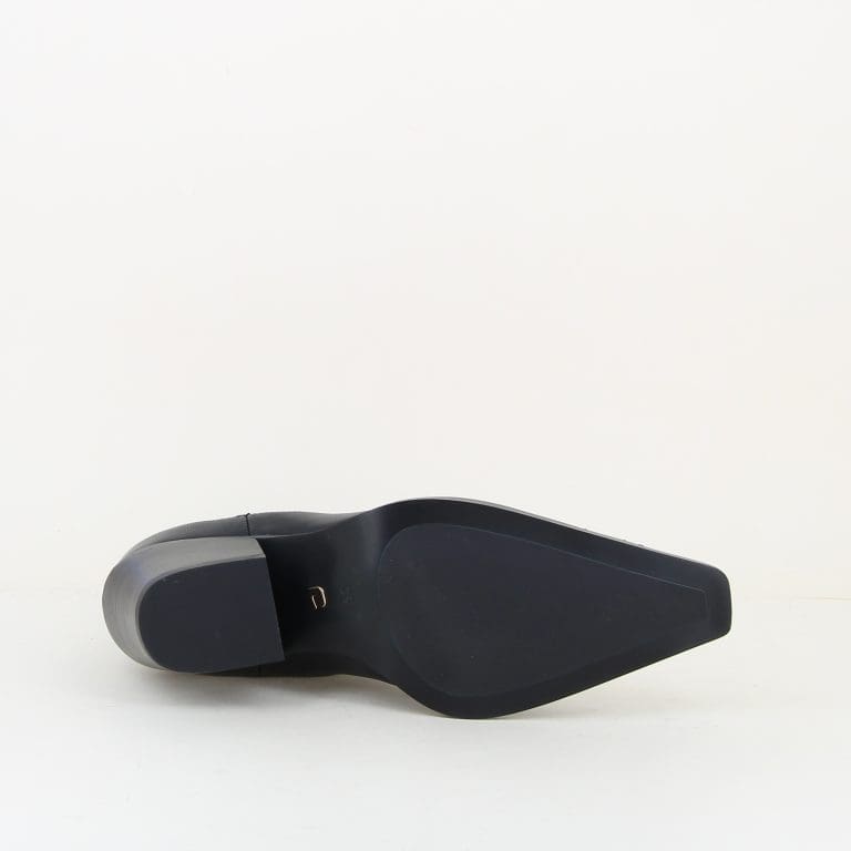 boots 024 h2526