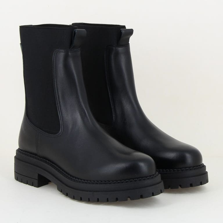 boots 12528 h2526