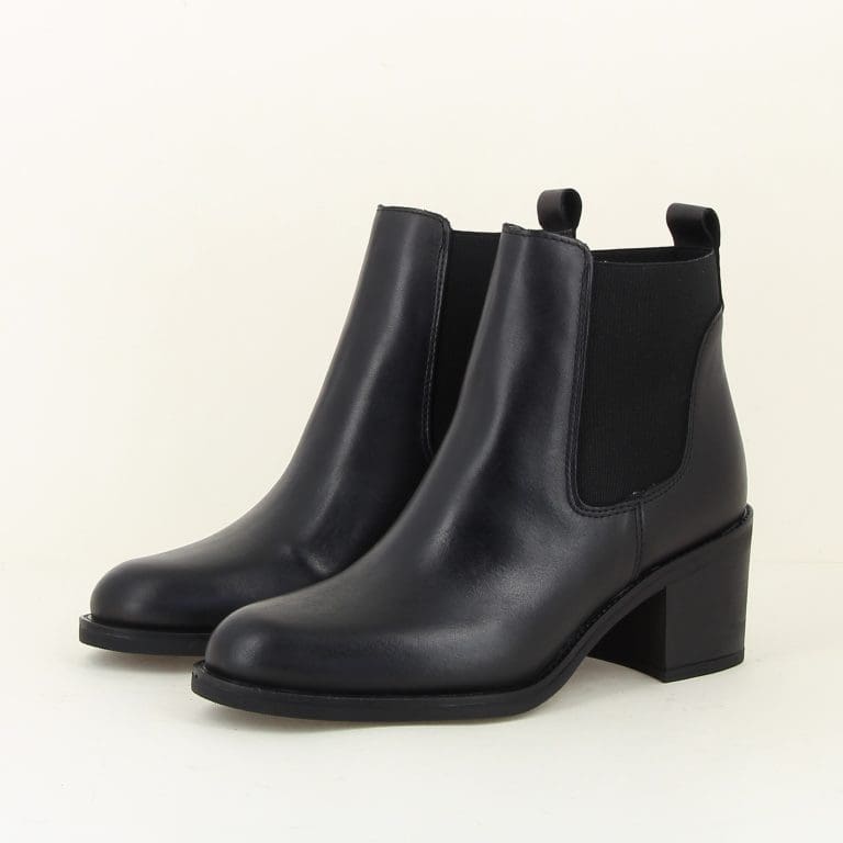 boots 2202 h2526