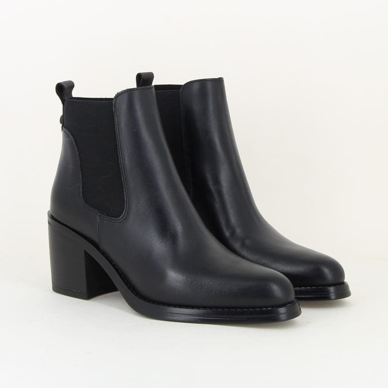 boots 2404 h2526