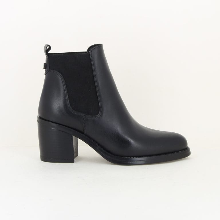 boots 2404 h2526