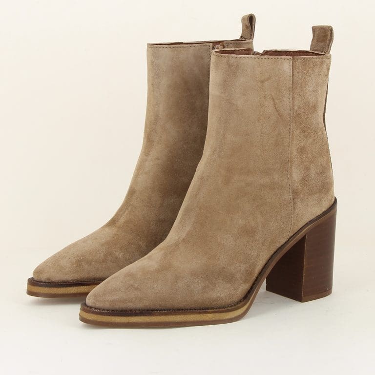 boots 5221 h2526