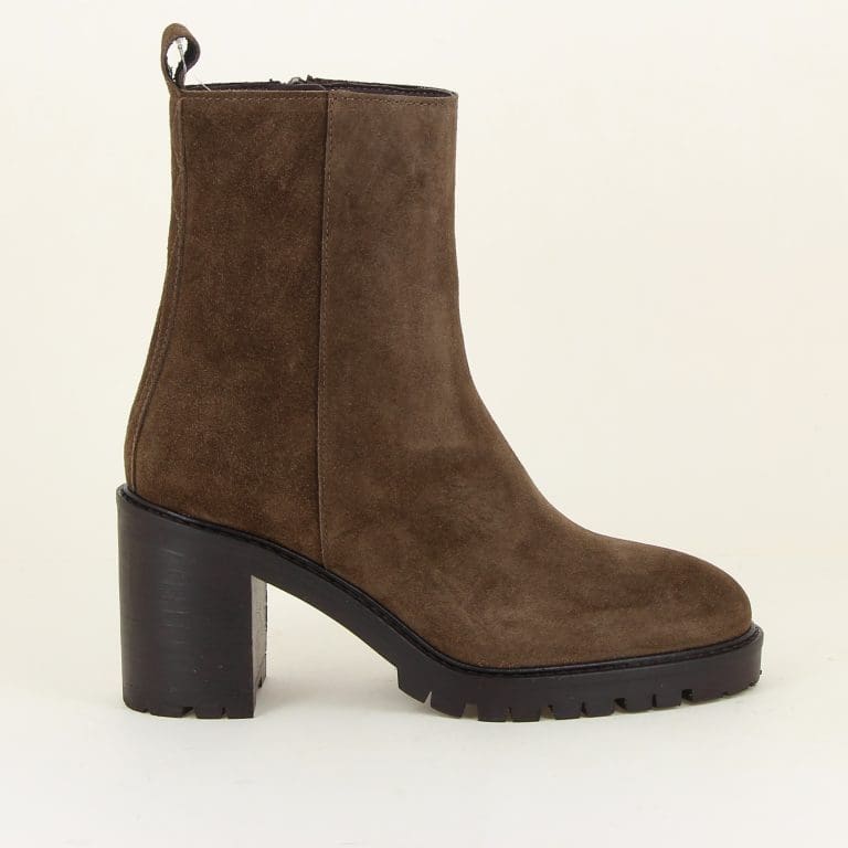 boots 5222 h2526