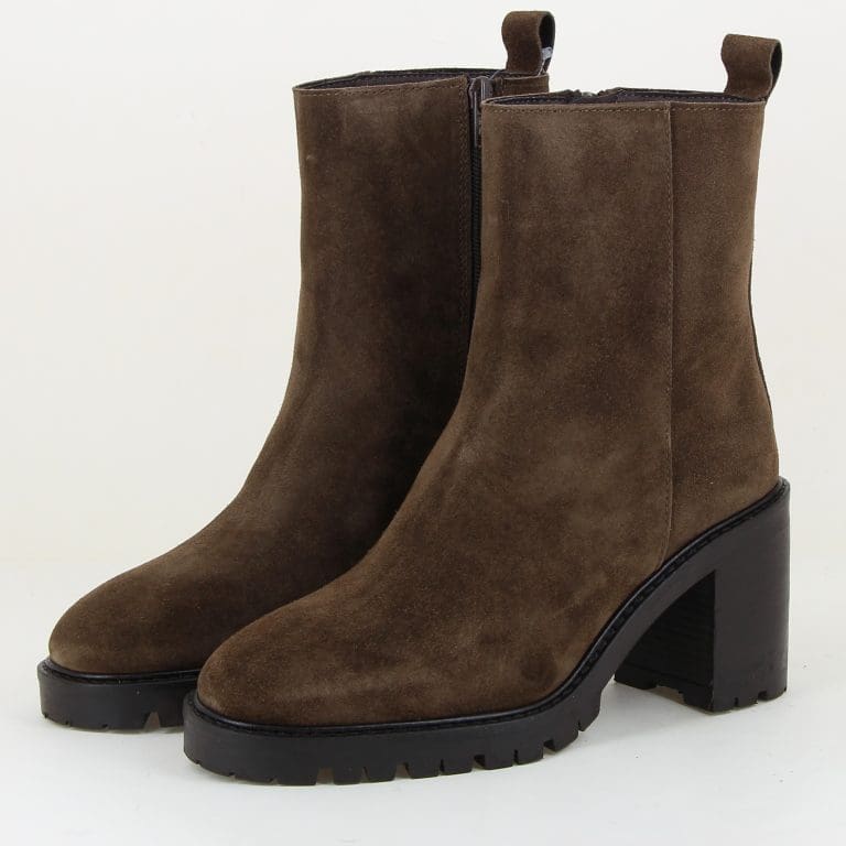 boots 5222 h2526