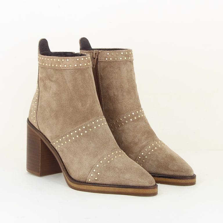 boots 5449 h2526