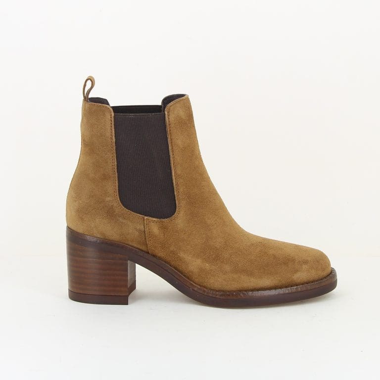 boots 5531 h2526