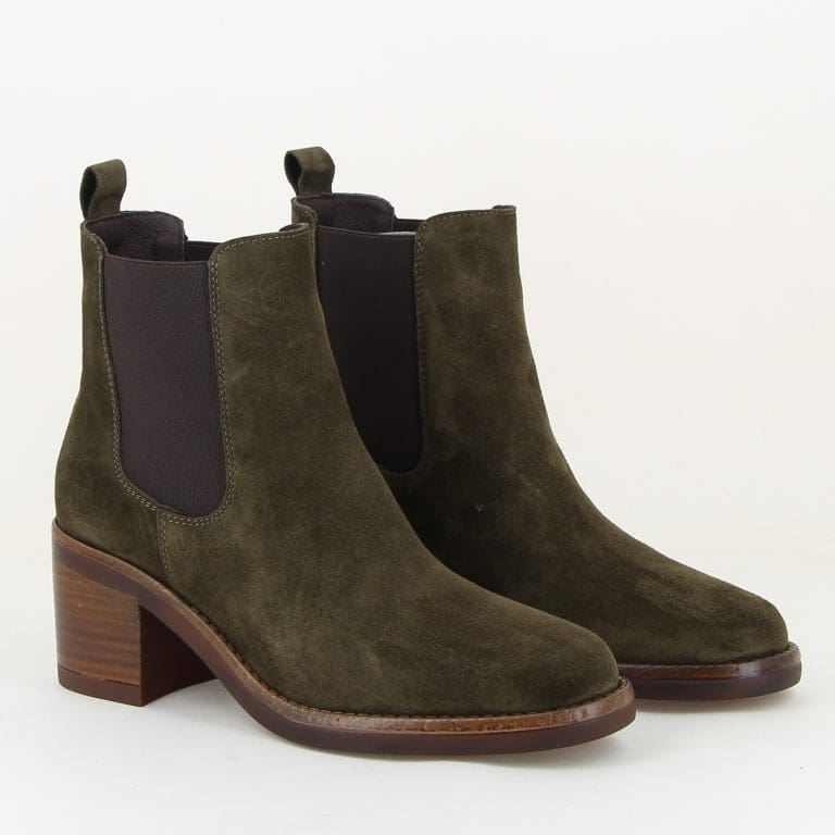 boots 5531 h2526
