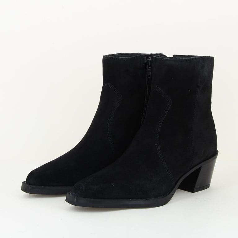 boots 5538 h2526