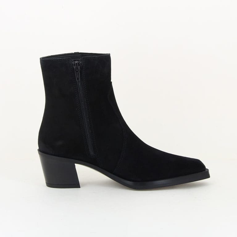 boots 5538 h2526