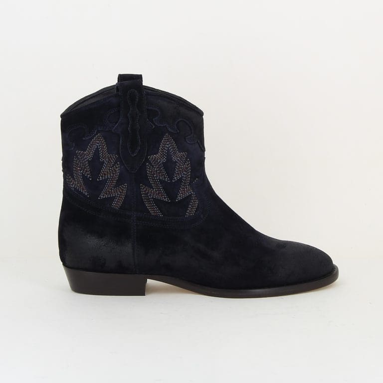 boots 677-01 h26
