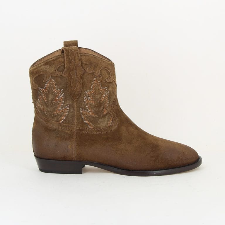 boots 677-01 h26