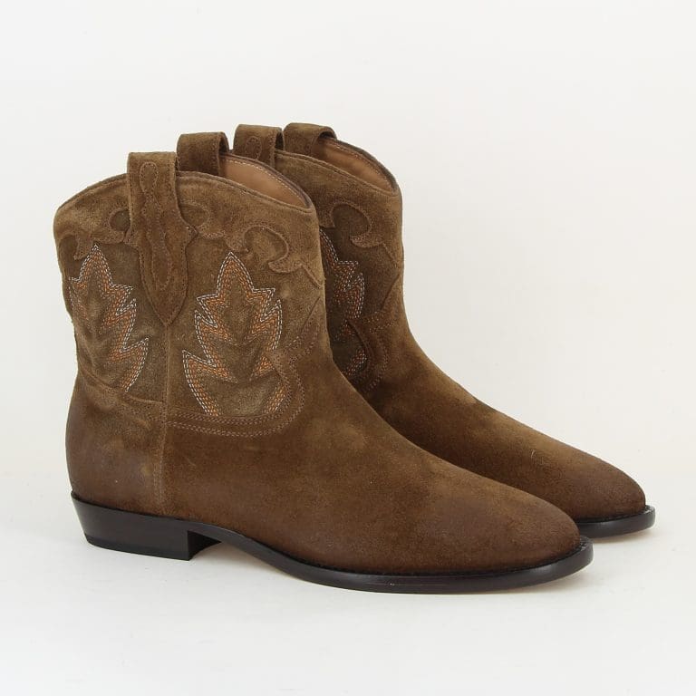 boots 677-01 h26