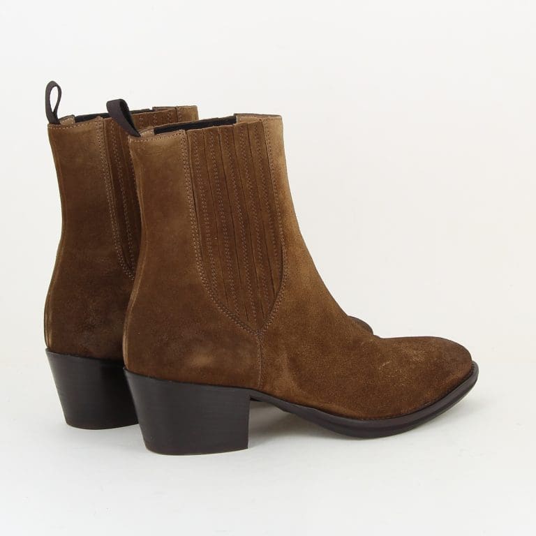 boots 702-25 h26