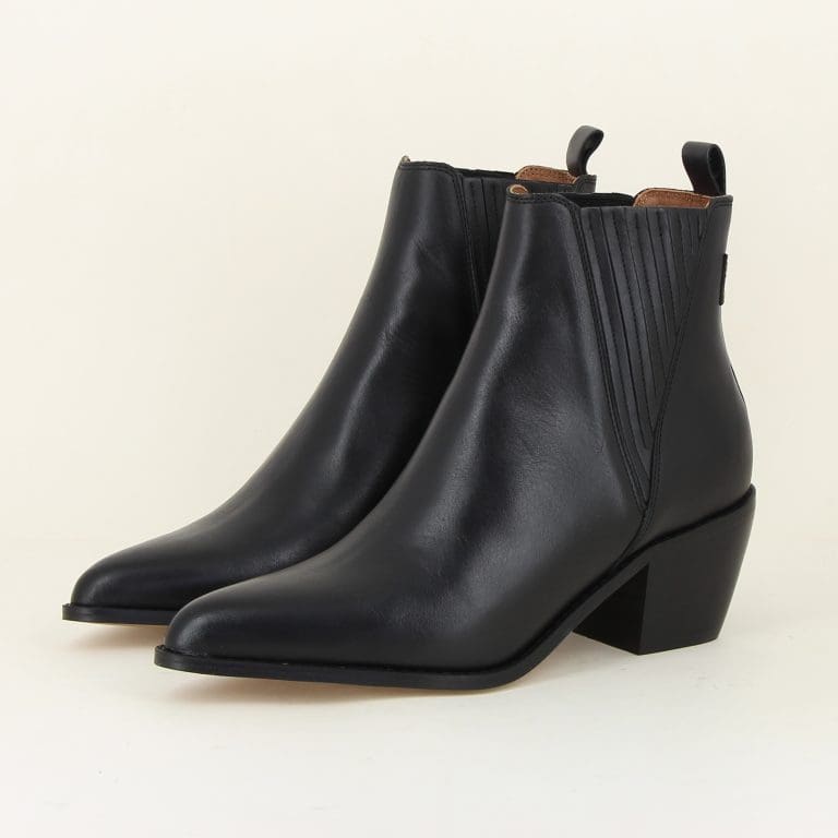 boots cleo h2526