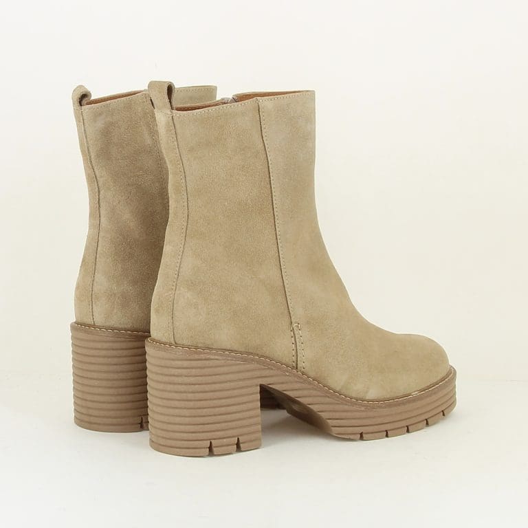 boots 08320 h26