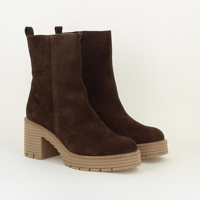 boots 08320 h26