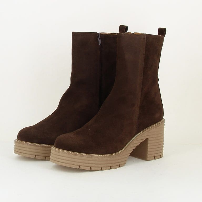 boots 08320 h26