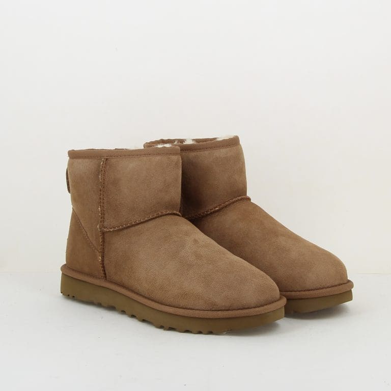 boots classic mini