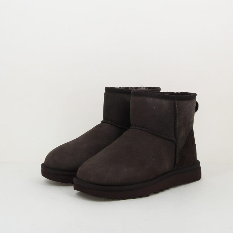 boots classic mini